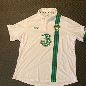 Umbro vintage Ireland Soccer Jersey XL